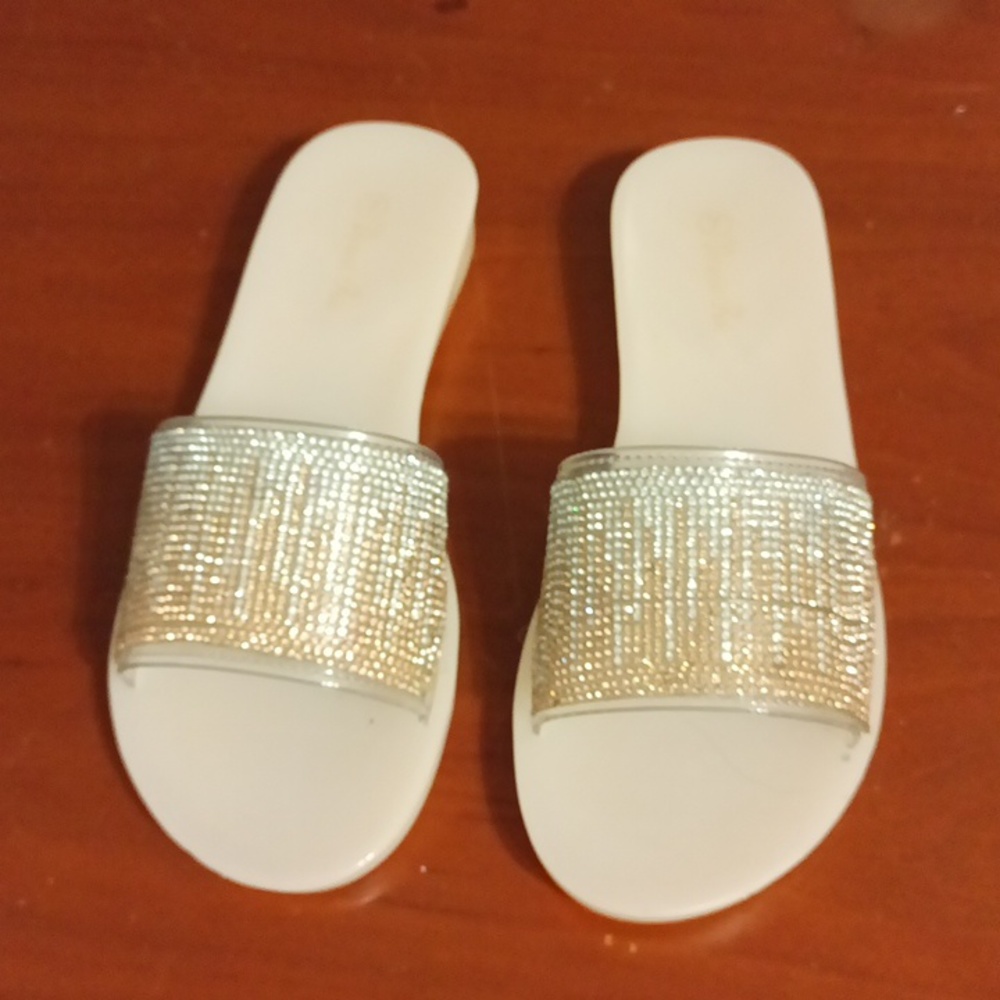 Verano Rio gold, silver and tan women's size 7 sandals